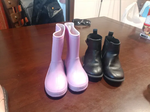 Botas niña talla 22