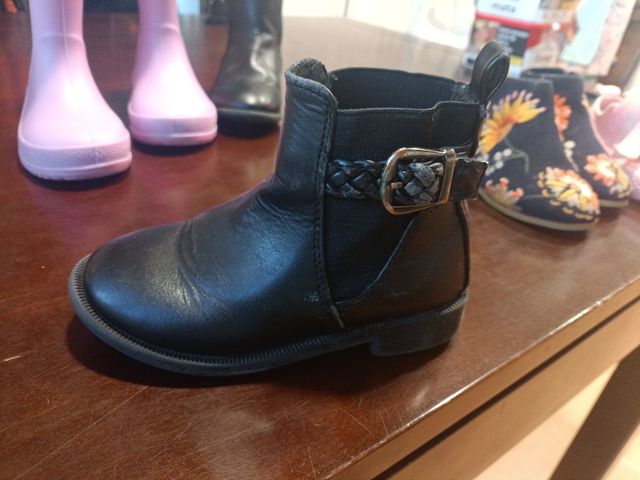 Botas niña talla 22