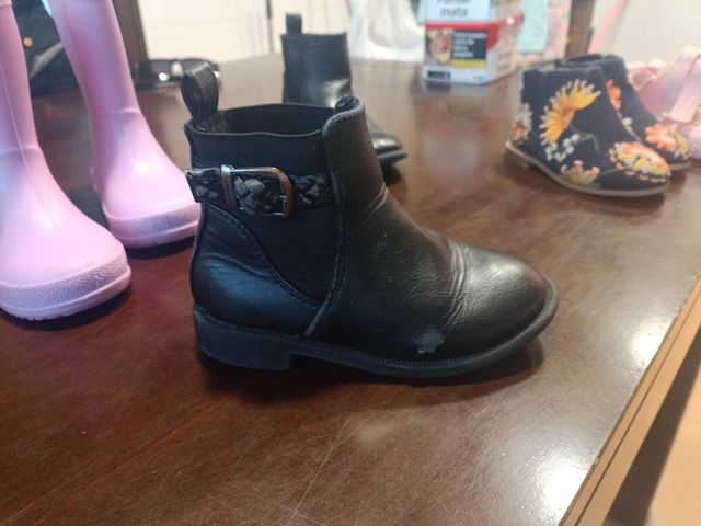 Botas niña talla 22