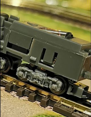 Locomotora Rokuhan chasis motor tren escala Z Shor
