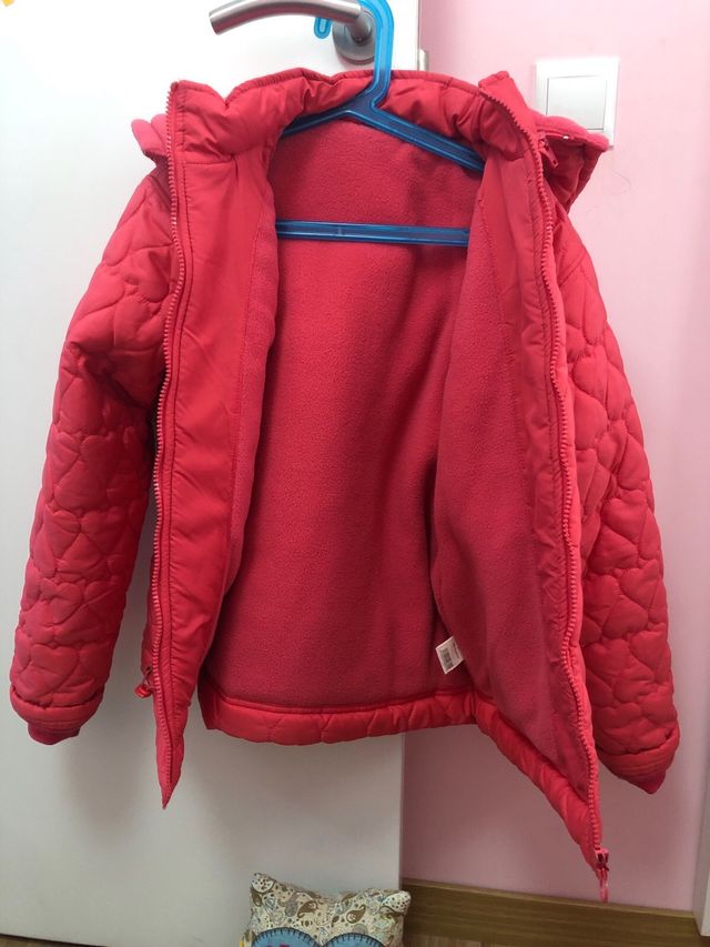 Abrigo acolchado niña corazón rosa