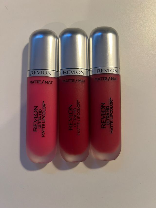 3 Labiales Revlon Ultra HD Matte Lipcolor