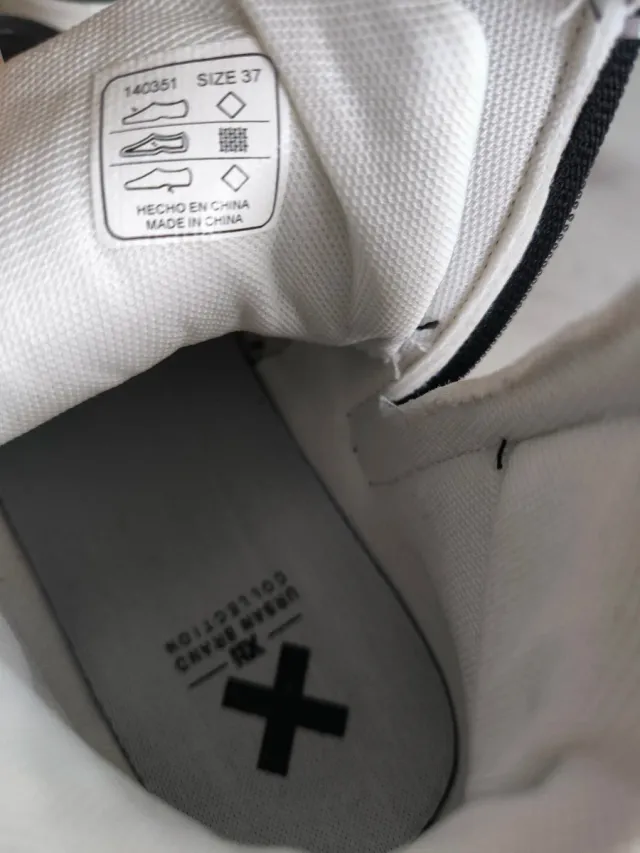 Zapatillas Xti Urban Brand Collection. NUEVAS