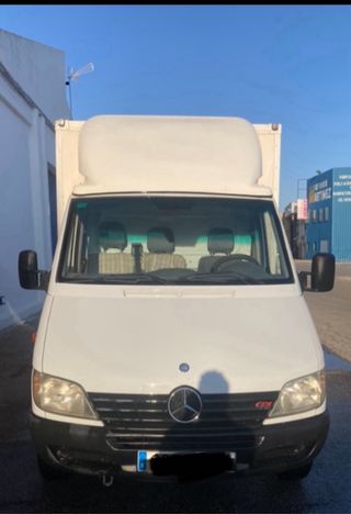 Camion isotermo , perfecto para camperizar, a