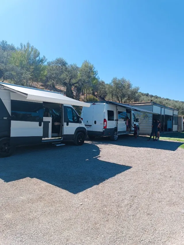 Trabajo de Camperizacion de furgonetas camper L3H2