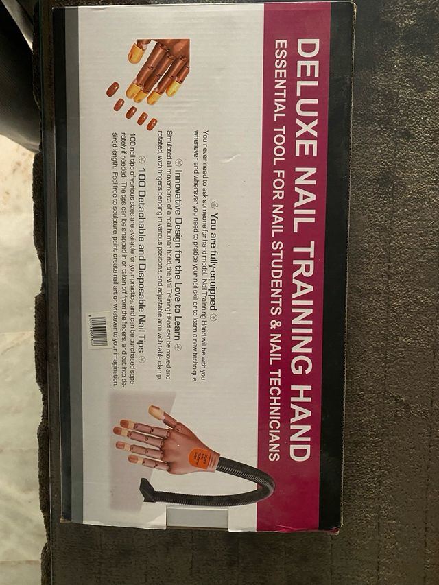 Mano Práctica Manicura Flexible