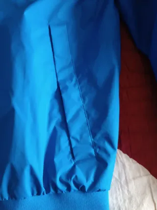 Cazadora North Sails azul. Talla S. Nueva.