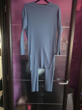 Completo donna maglia e pantaloni