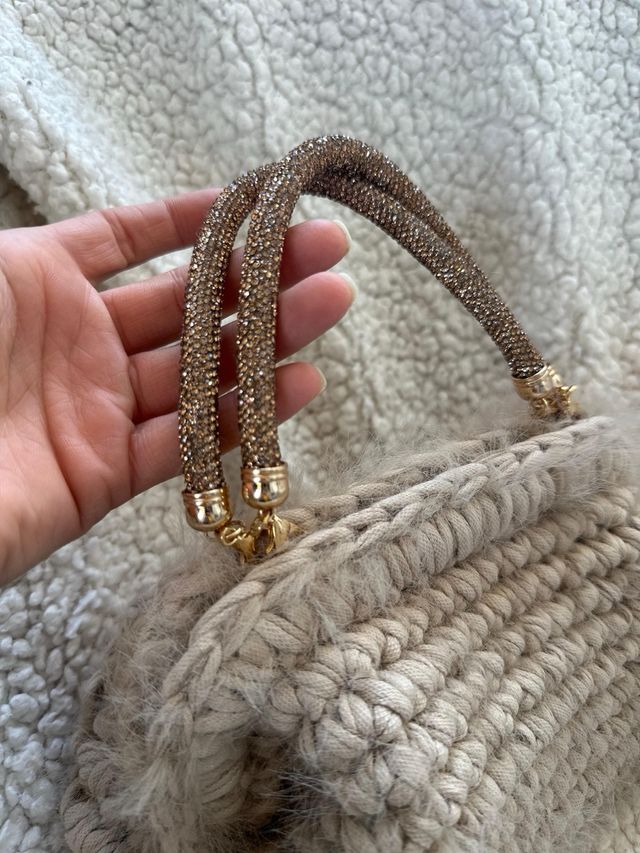 Pochette beige con manico strass