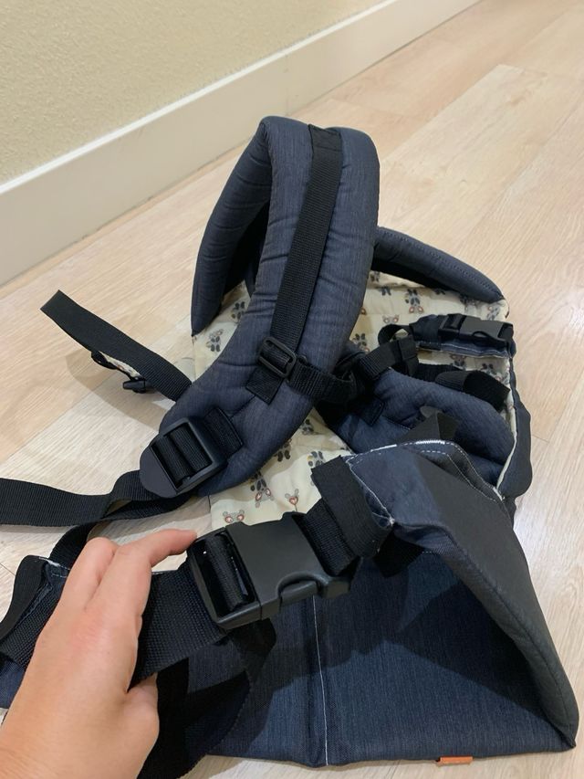 Mochila portabebés con estampado