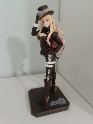 Figura Macross