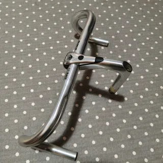 Pipa Modolo Q Even e Manubrio Q Race Bici da corsa