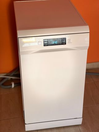 Lavavajillas Samsung 45cm Blanco