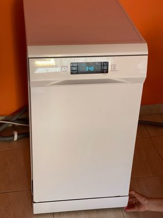 Lavavajillas Samsung 45cm Blanco