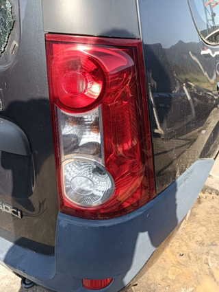 PILOTO TRASERO DERECHO DACIA LOGAN MCV Laureate |