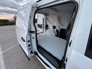 Alquiler Renault Express 2022
