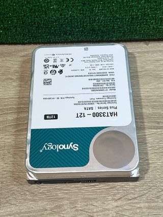 Disco duro 12TB Plus Series SATA HDD 