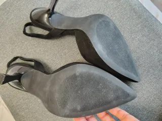 Zapatos de tacón JF negros