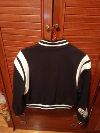 Chaqueta Bomber Bershka Talla S