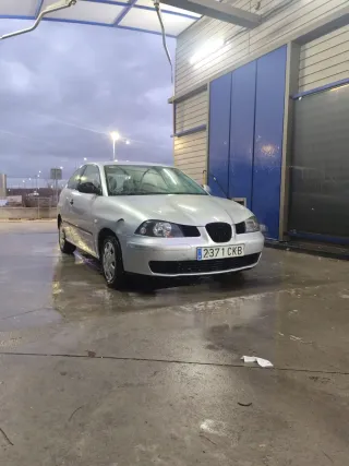 SEAT Ibiza 2004