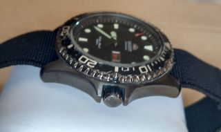 Reloj Orient Raven Negro y Plateado