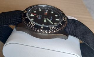 Reloj Orient Raven Negro y Plateado