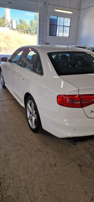 Audi A4 2015 150 cv s line