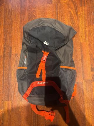Mochila Quechua ARPENAZ 40 Negra Naranja