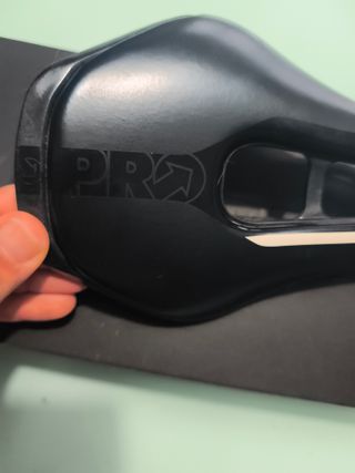 Sillín PRO Stealth Carbono