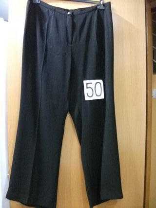 Pantalones negros talla 50 y 52