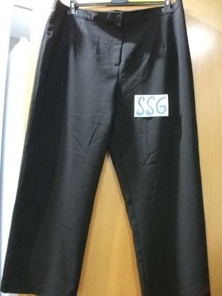 Pantalones negros talla 50 y 52