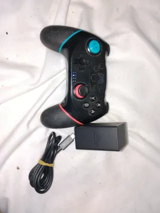 Cargador y Mando Nintendo Switch