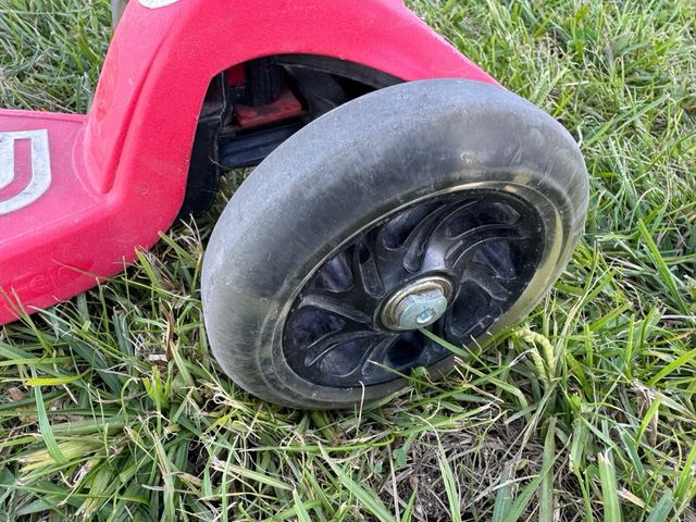 2 Patinetes Micro Maxi.