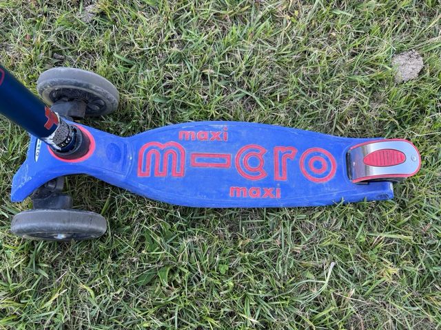 2 Patinetes Micro Maxi.