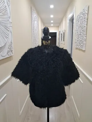 Abrigo negro pelo mujer 