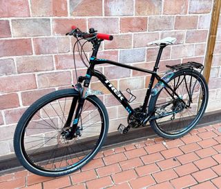 TREK Dual Sport 8.3 DS. Talla L