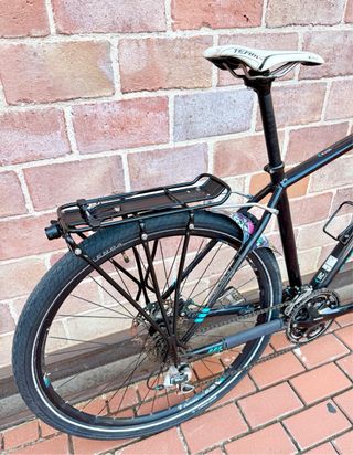 TREK Dual Sport 8.3 DS. Talla L