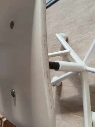 Silla de escritorio infantil IKEA blanca