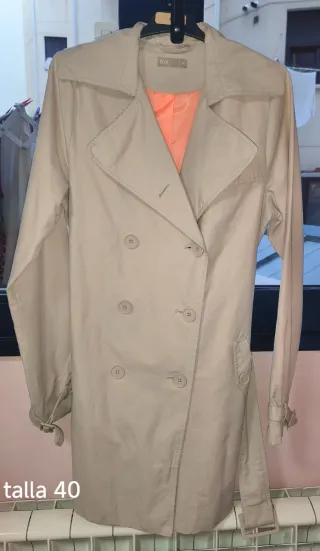 Gabardina Beige Talla 40 Mujer.nueva