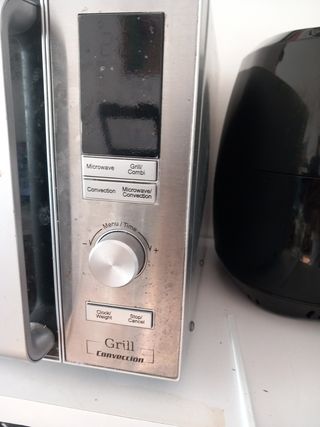 Microondas Orbegozo con Grill y Convección