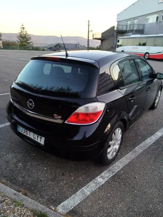 Opel Astra 2004