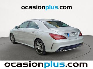 Mercedes-Benz CLA 180 90 kW (122 CV)