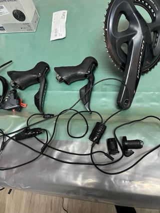 Grupo Shimano Ultegra Di2 11v
