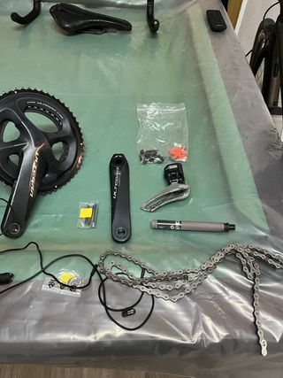 Grupo Shimano Ultegra Di2 11v