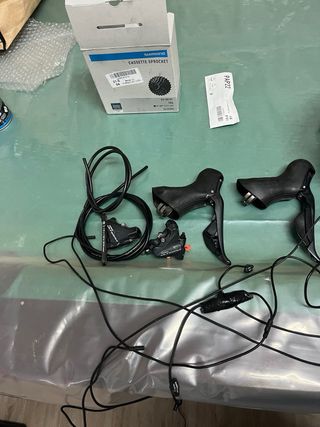 Grupo Shimano Ultegra Di2 11v