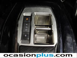 Peugeot e-2008 Eléctrico Active Pack 100 kW (136 CV)
