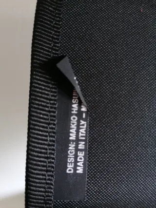 Borsa porta documenti MH WAY nera con maniglia