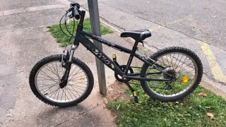 Bicicleta infantil AVIGO BLACKSTONE