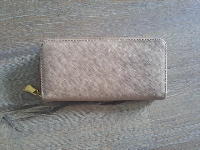 Monedero Michael Kors Beige y Dorado