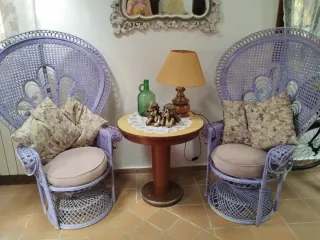 Sillón Emmanuel Morado y Beige